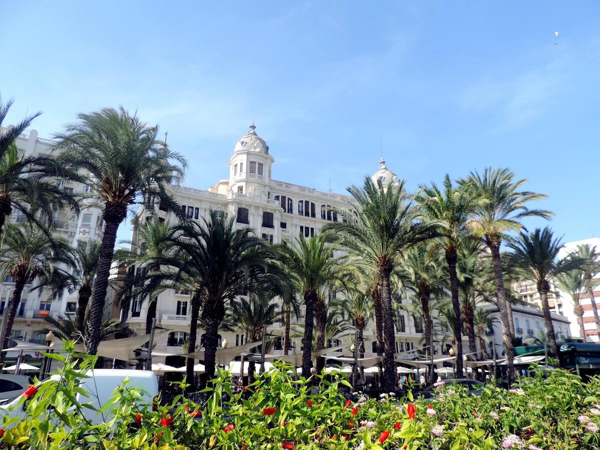 Hotel Maritimo Urban Alicante Exterior foto